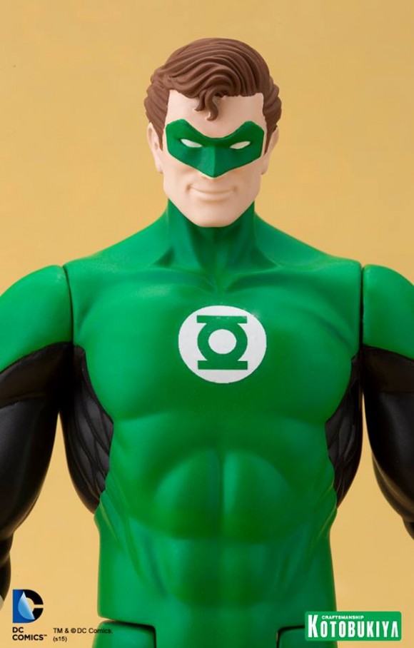 DC-Super-Powers-Green-Lantern-ARTFX-Statue-009
