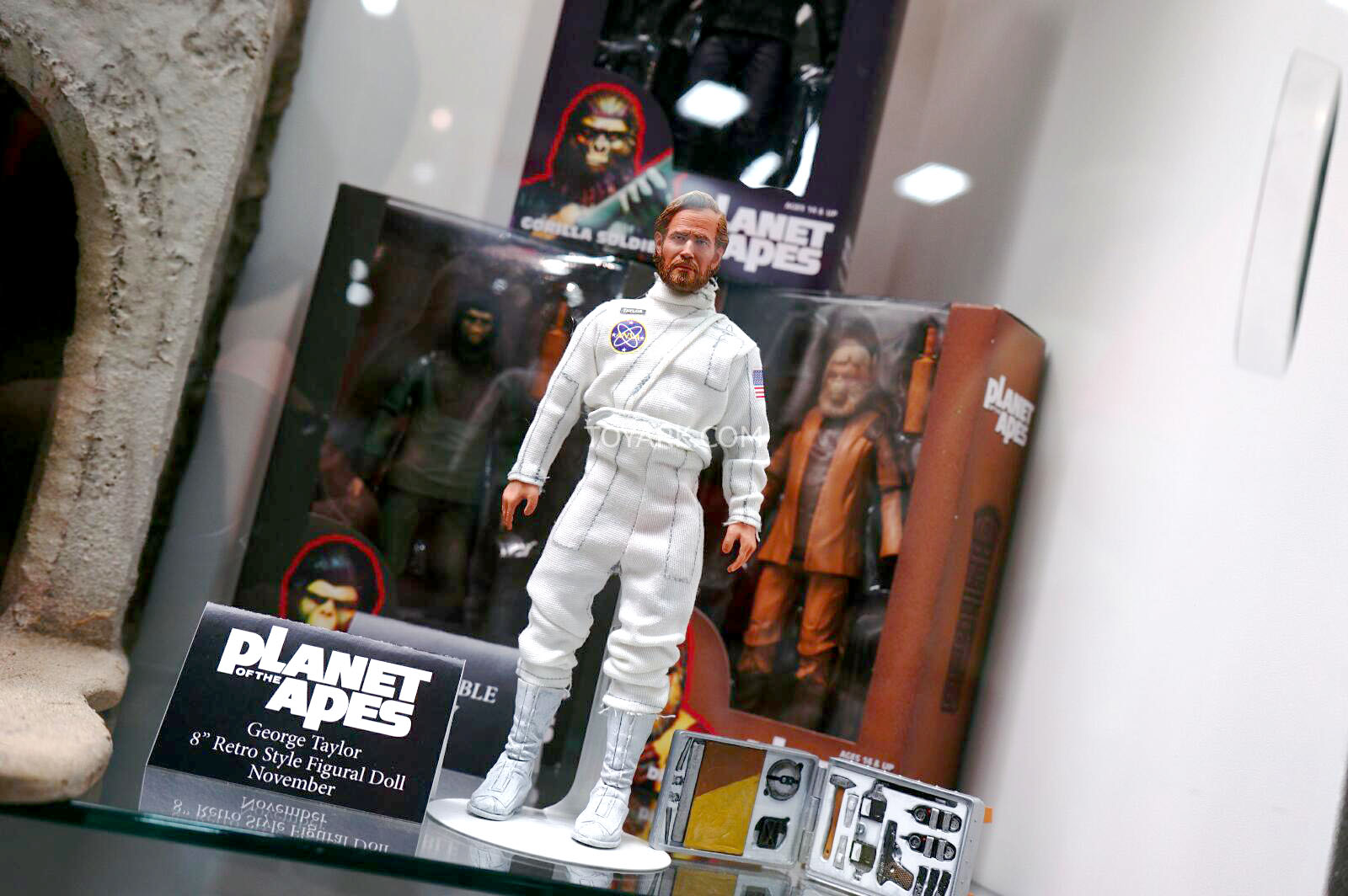 Photo from Toyark.com. Those figs in the back are NECA's non-Mego-style toys. 