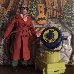 HOLIDAY HOT PICKS #1: In Praise of Commissioner Gordon