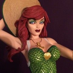 FIRST REVIEW: DC’s Bombshells MERA Statue is a Siren of the Shelves