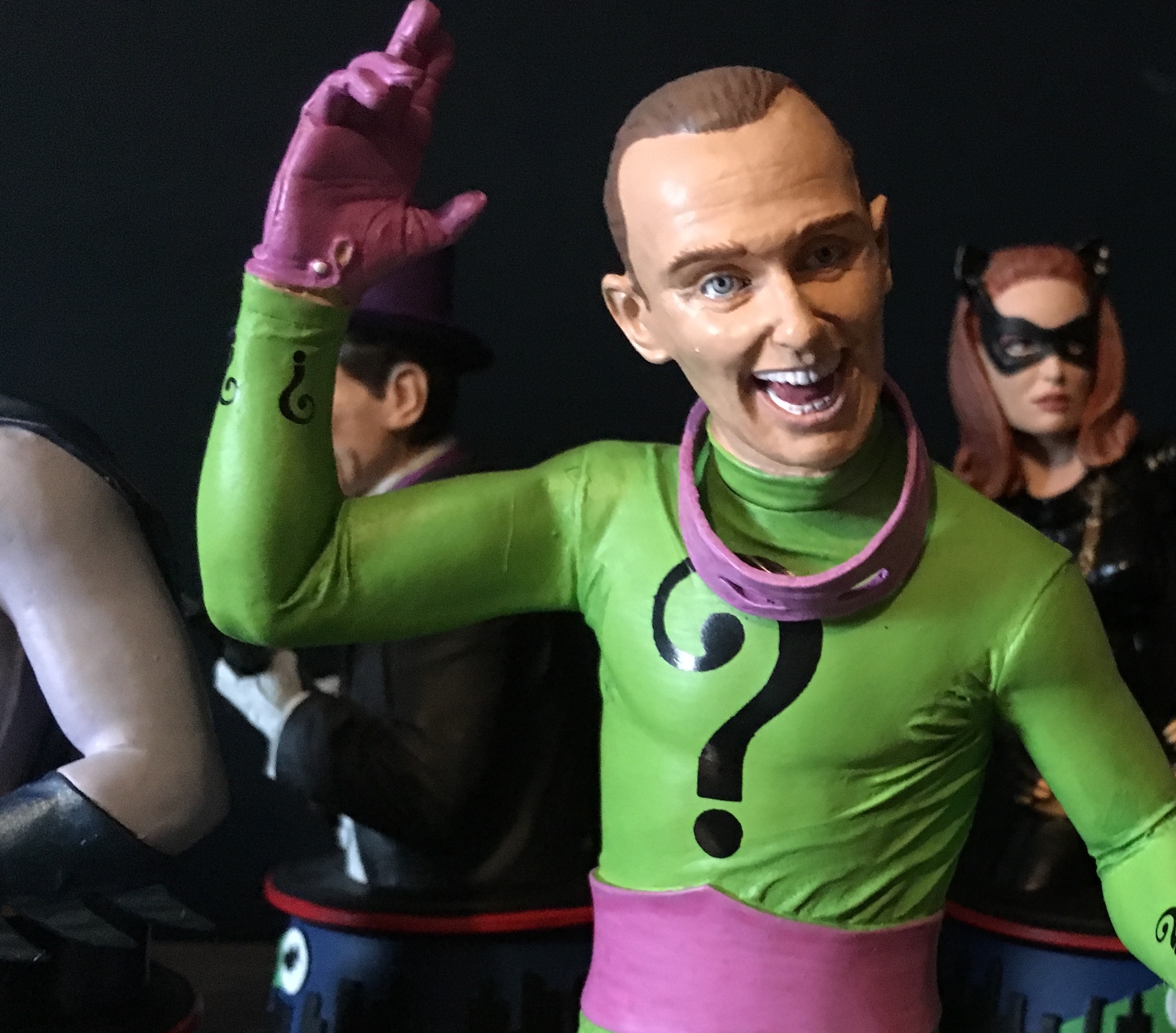 BUILDING BATMAN ’66: Diamond’s GORSHIN RIDDLER Bust | 13th Dimension ...