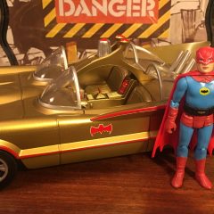 REVIEW: Funko’s New 1966 BATMOBILE Goes For Gold