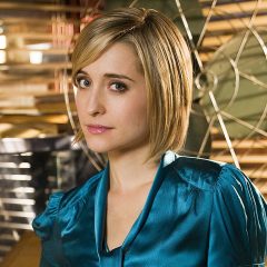 SMALLVILLE’s ALLISON MACK Arrested For Alleged Role in Sex Cult