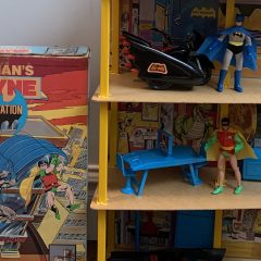 MEGO’s WAYNE FOUNDATION: Dig This Rare UP-CLOSE LOOK