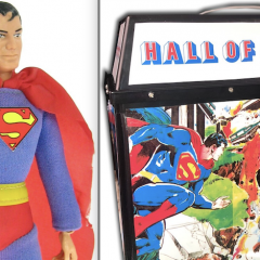 EXCLUSIVE: Classic HALL OF JUSTICE Playset Makes a Comeback