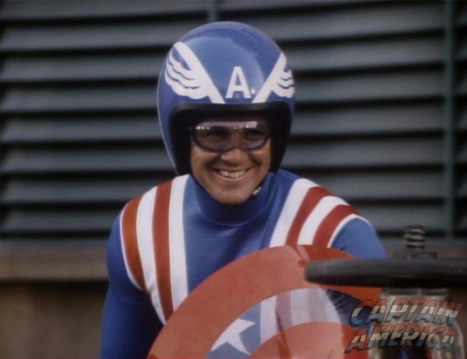 REB BROWN: 13 Groovy Moments as Bronze Age TV’s CAPTAIN AMERICA | 13th ...