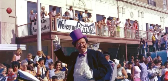 The World Premiere of the 1966 BATMAN MOVIE Was a Colorful, Far Out Affair
