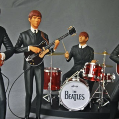 We Love These 13 Gear BEATLES TOYS — Yeah, Yeah, Yeah!