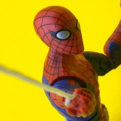 The SPIDER-MAN ’77 Marvel Legends Action Figure Is… AMAZING