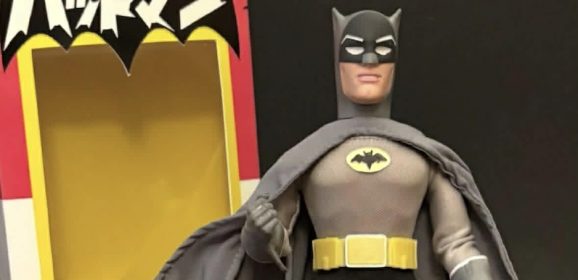Celebrate BAT-MANGA’s 60th Anniversary With This Groovy MEGO-Style Action Figure